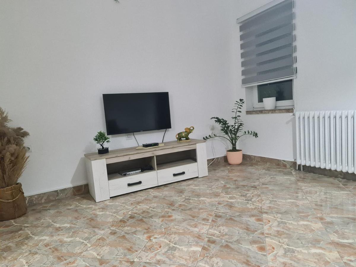 Js Apartmani Nikšić Exteriér fotografie