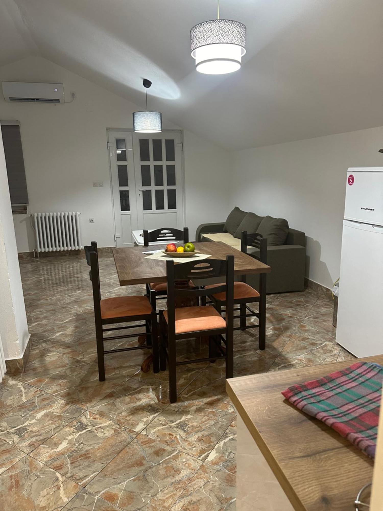 Js Apartmani Nikšić Exteriér fotografie